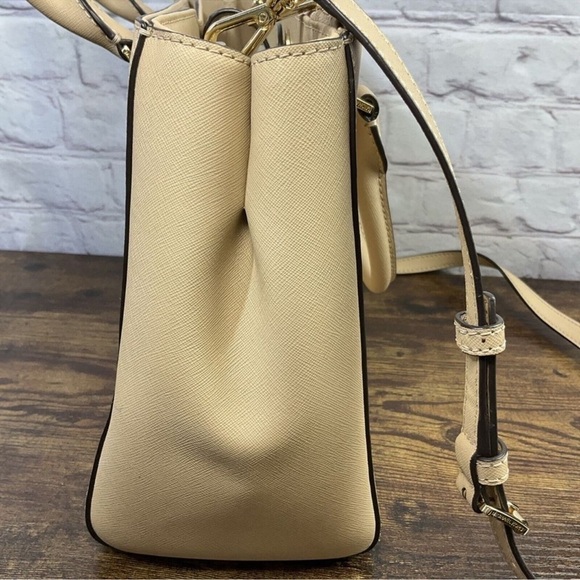 Michael Kors Sutton Khaki Purse Shoulder bag satchel EUC - Picture 4 of 11